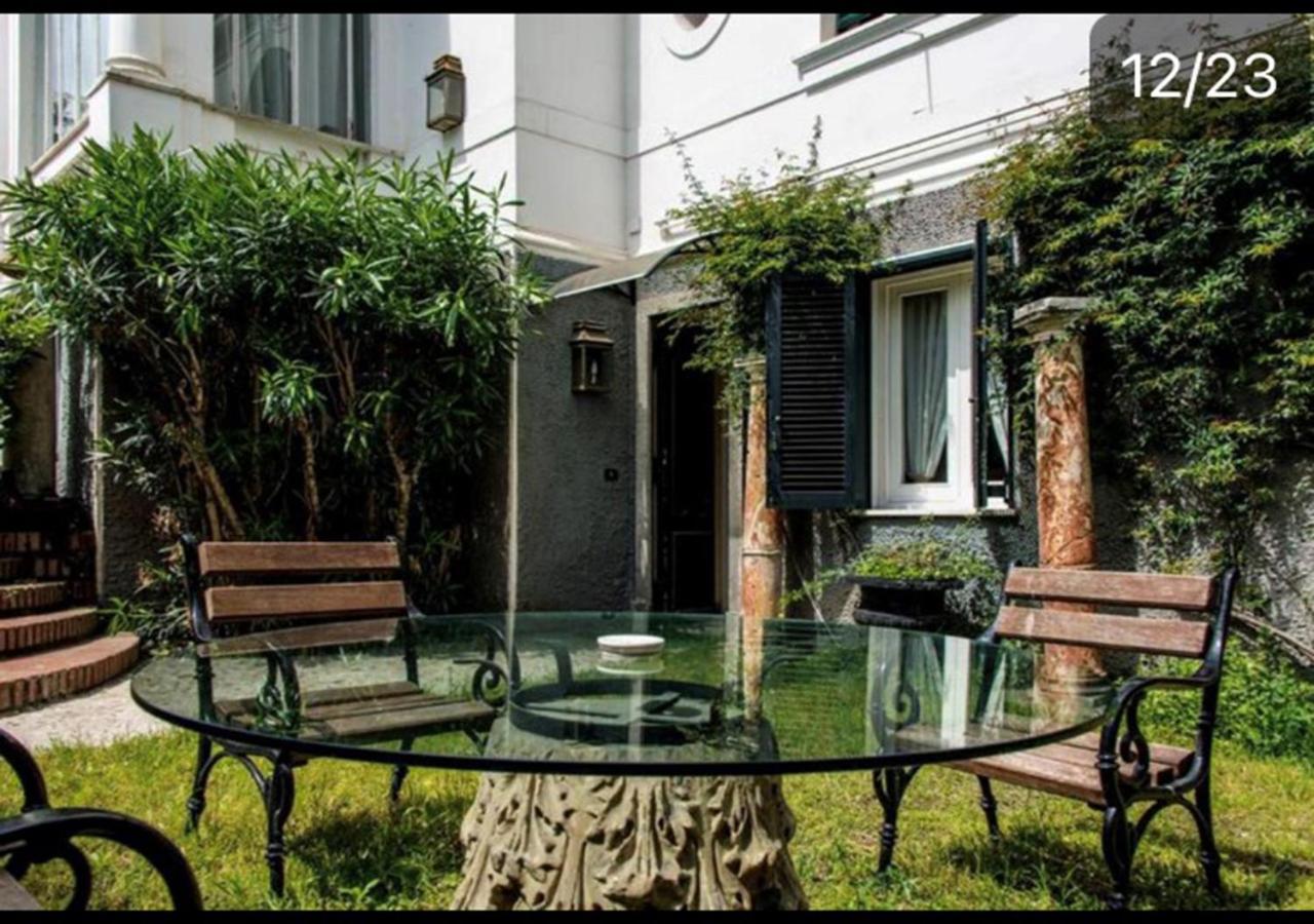 Casa Rubinacci Apartment เนเปิลส์ ภายนอก รูปภาพ