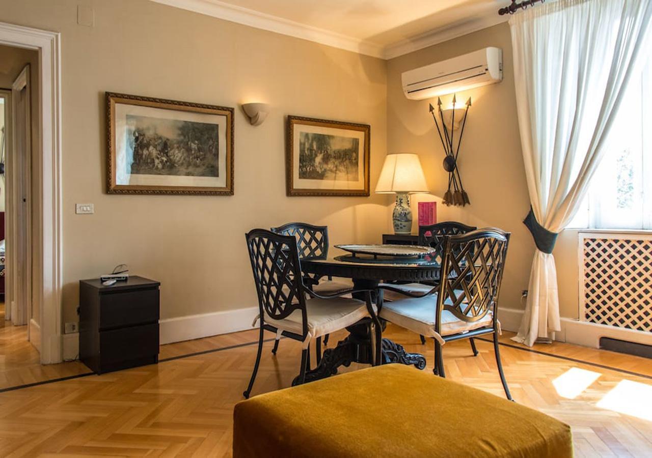 Casa Rubinacci Apartment เนเปิลส์ ภายนอก รูปภาพ