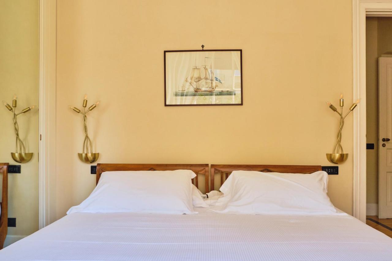 Casa Rubinacci Apartment เนเปิลส์ ภายนอก รูปภาพ